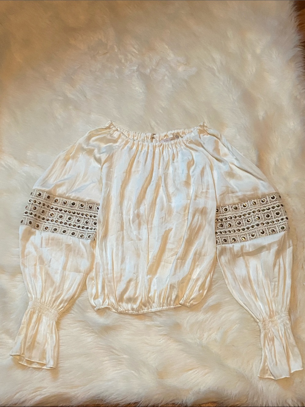 Ramy Brook Cream Off-Shoulder Peasant Blouse with Lace Bands